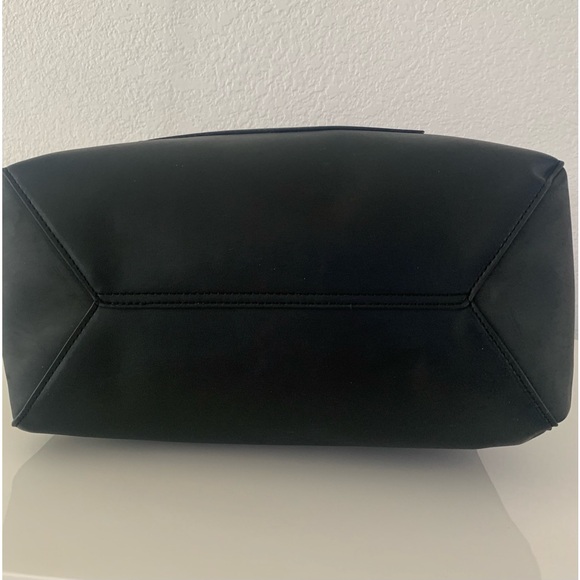 NEW BCBGENERATION BLACK TOTE BAG WITH SHOULDER STRAPS - Picture 6 of 8